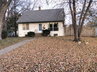 242 14th Ave N, South Saint Paul, MN 55075