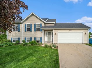 1759 River Bend Dr, Allegan, MI 49010