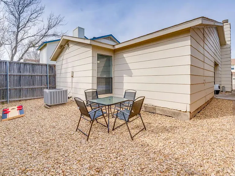 2912 Pegasus Dr — Photo 26