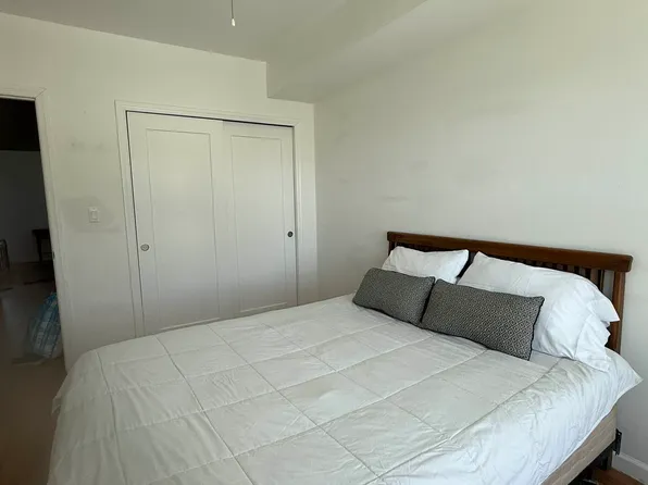 3626 Bayview Avenue image 23 of 32