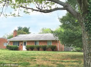 4010 Arcadia Rd, Alexandria, VA 22312