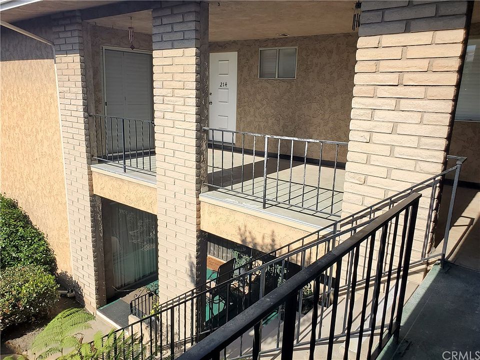 1st image of 620 W Huntington Dr Unit 214