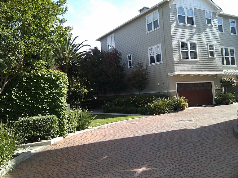 1036 Keeble Ct — Photo 11