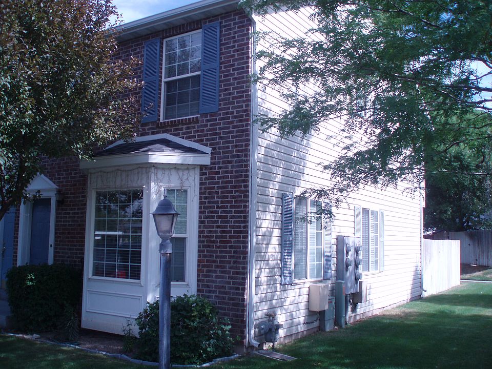 Front of the HOuse 2_01102013