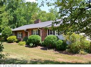 3060 Waterford Rd, Winston Salem, NC 27106