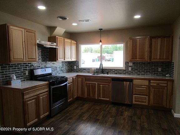 5th image of 709 La Plata Dr