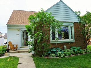 3717 S 15th Pl, Milwaukee, WI 53221