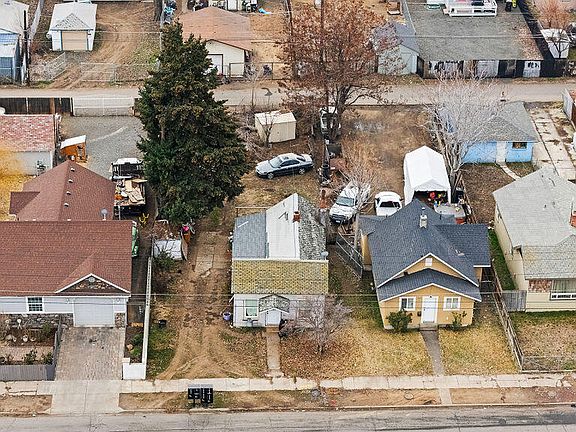 1210CherryAve-2copy>