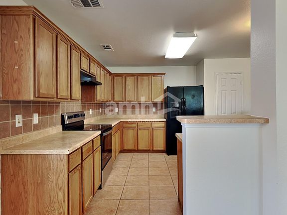 3rd image of 12529 Patnoe Dr