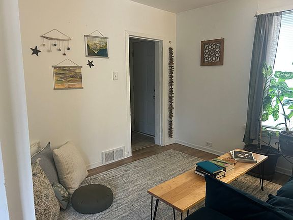 2nd image of 1802 W 3rd St #3