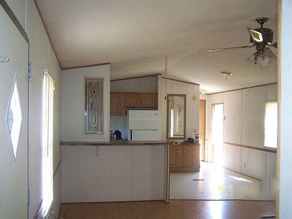 Dining - Back Entrance