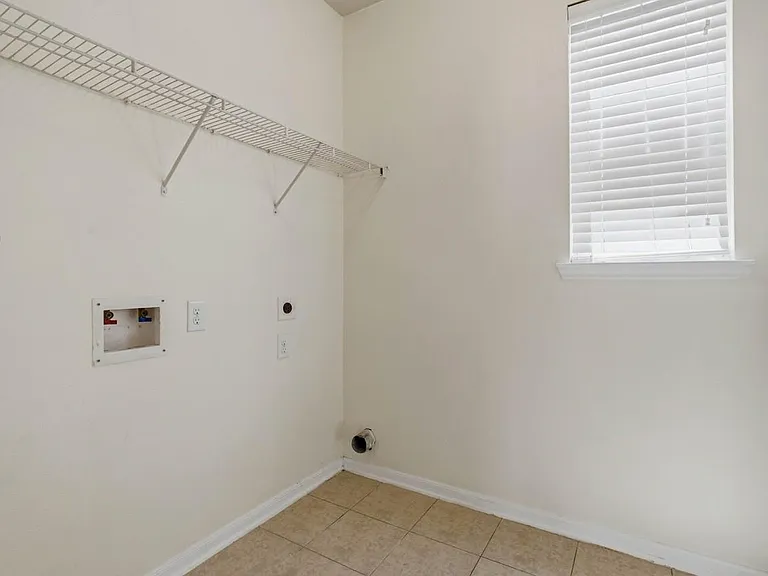 19110 Walbrook Meadows Ln — Photo 12