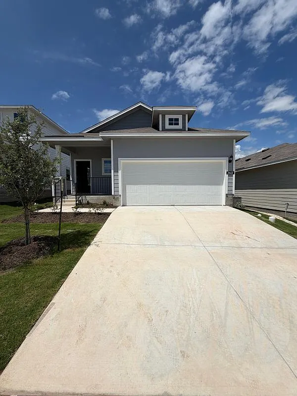 3 bed, 2.0 bath, 1533 sqft, $2,195 — Photo 4