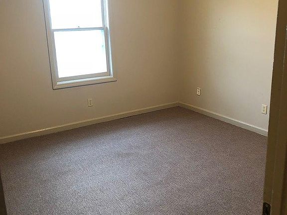 5th image of 1717 Oshea St APT D