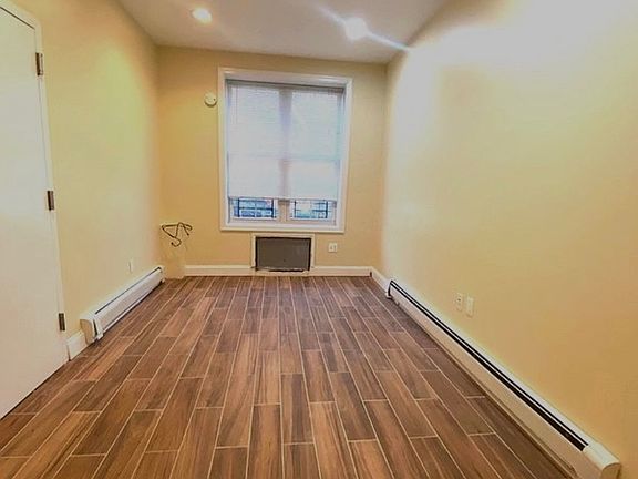 5th image of 30-83 32nd St #1-B