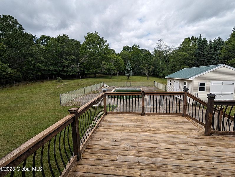 5th image of 221 Lape Road