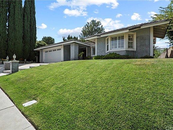 3rd image of 23013 Vista Delgado Dr