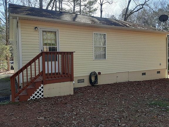 5th image of 23 Burgandy St