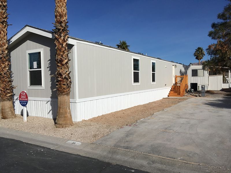 2nd image of 867 N Lamb Blvd #111