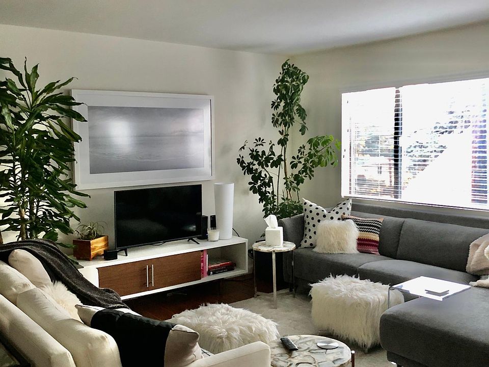 1st image of 1319 Idaho Ave APT 7
