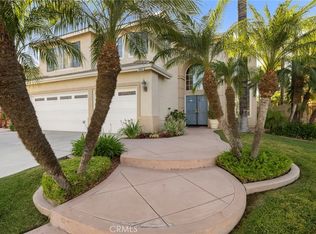 2940 Bavaria Dr, Corona, CA 92881