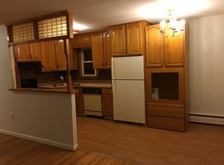 2505 Maxwell St, Philadelphia, PA 19152