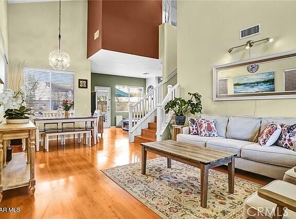 3rd image of 385 Owls Cove Ln