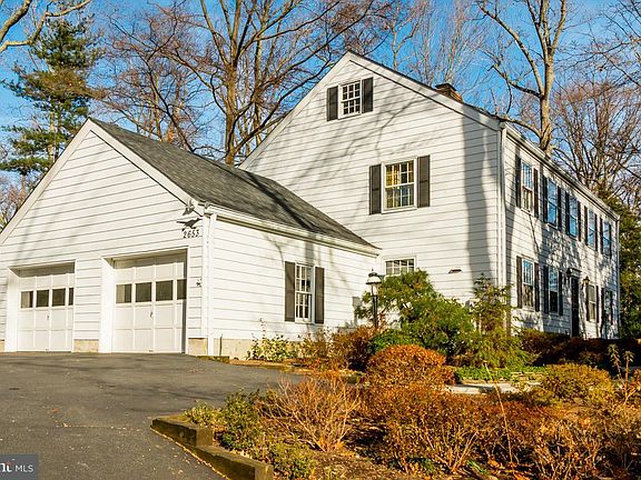 4th image of 2653 Queen Anne Cir