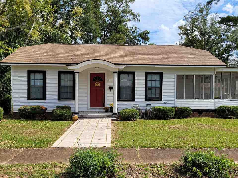 1st image of 411 Morgan Ave