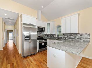 41 W 18th St FLOOR 2, Bayonne, NJ 07002