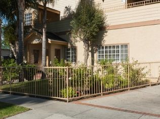 617 E 97th St APT 303, Inglewood, CA 90301