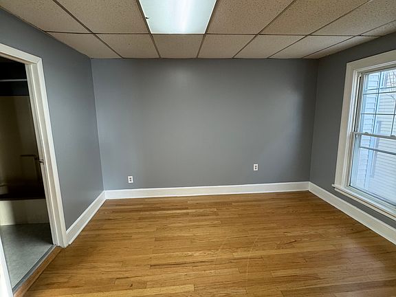 3rd image of 16 W Court St APT 8