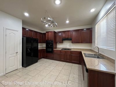 10495 Winter Grass Dr, Las Vegas, NV, 89135