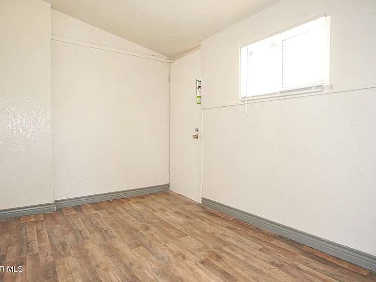 2111 Portland Ave #2 — Photo 10