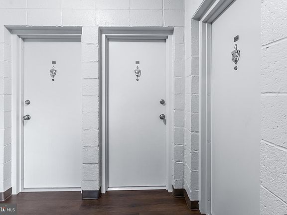 4th image of 5402 85th Ave APT 103