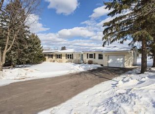 911 Bong Blvd, Duluth, MN 55811