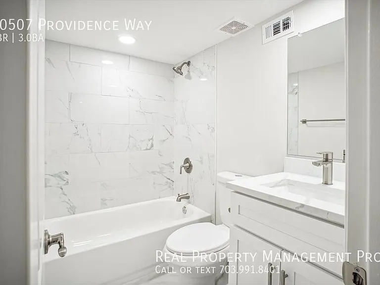 10507 Providence Way — Photo 17