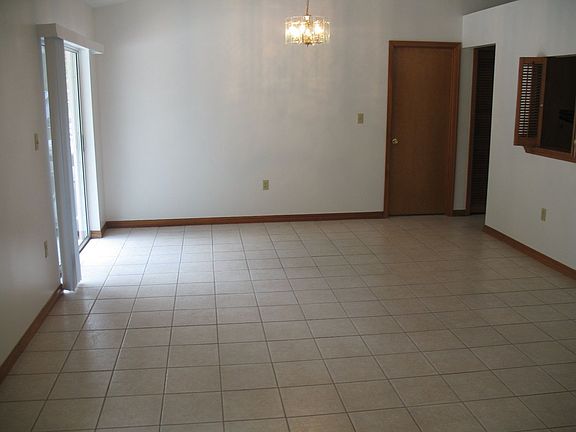 4th image of 1390 13th St