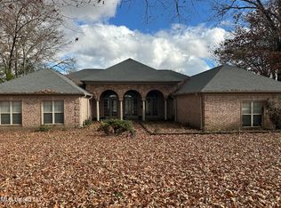 31 Landen Cir, Byhalia, MS 38611