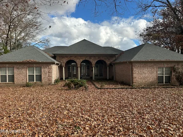 31 Landen Cir, Byhalia, MS 38611