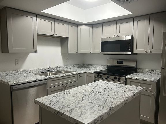 2nd image of 21622 N 23rd Ave Unit 106B