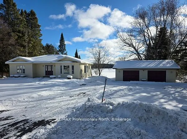 4696 County Road 21, Dysart Et Al, ON K0M 1S0