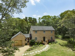 12 Puritan Dr, Oak Bluffs, MA 02557