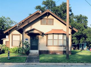1108 Wolters Ave, Schulenburg, TX 78956
