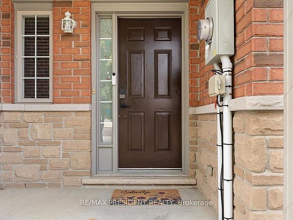 5th image of 285 Southbrook Dr