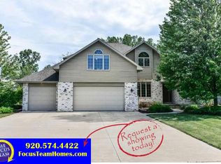 1321 W Starview Dr, Appleton, WI 54913