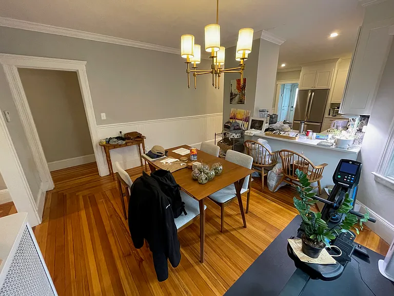 92 Surrey St #92 — Photo 7