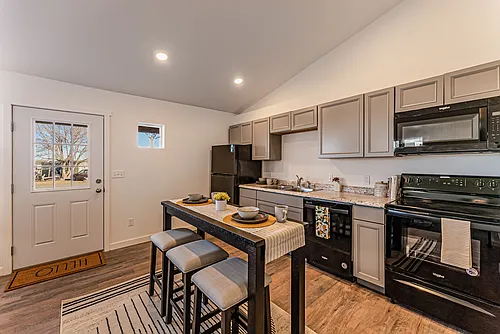 411 Brookline St #B Photo 1