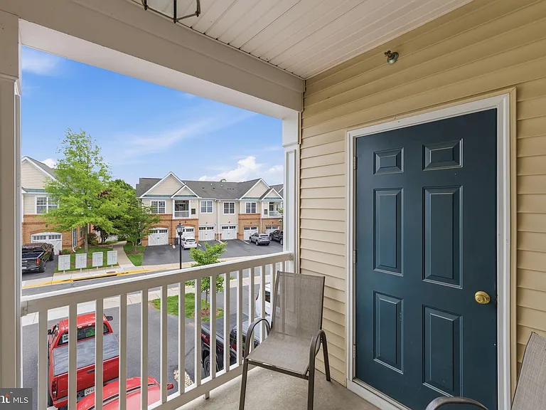 43905 Hickory Corner Ter #105 — Photo 9
