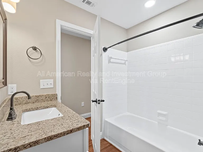 1315 Grandview Dr — Photo 15